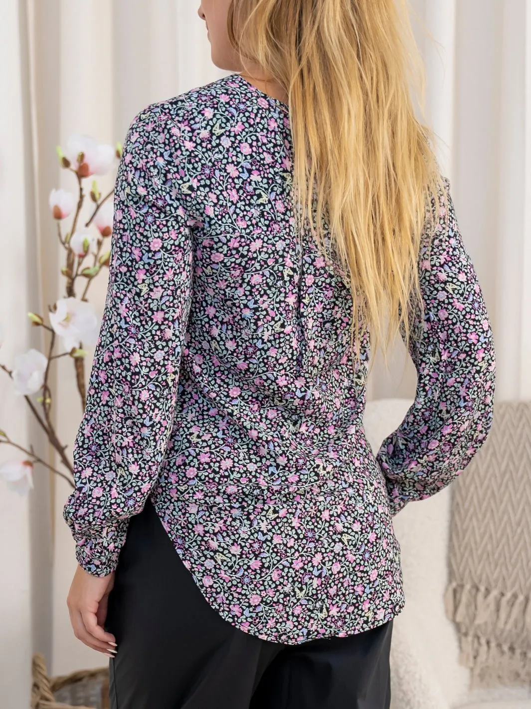 Emma bluse black/purple print