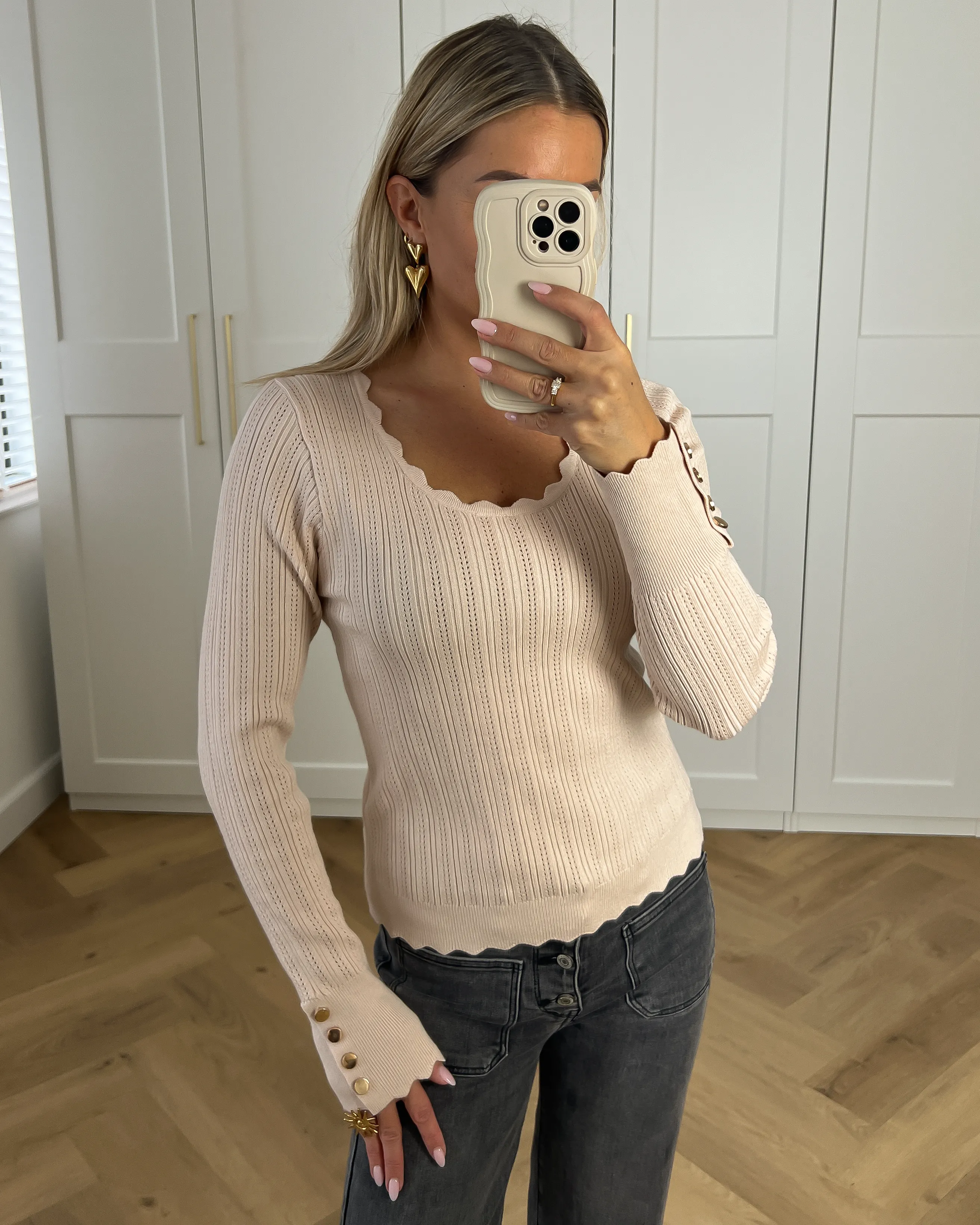 FABIENNE - Ribbed Button Longsleeve Sweater in Beige