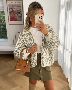 JOSLIN - Leopard Print Cardigan in Khaki